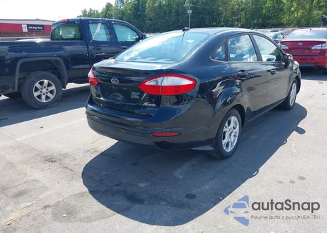 2016 Ford Fiesta Se z USA, uszkodzony, nr VIN 3FADP4BJ5GM178395